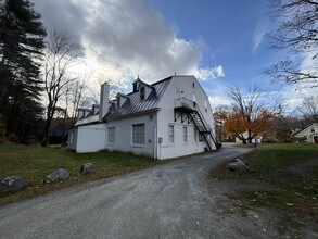 21 VT-121 in Grafton, VT - Building Photo - Building Photo