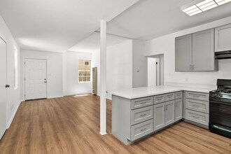 523 B St, Unit 3 in San Rafael, CA - Building Photo - Building Photo