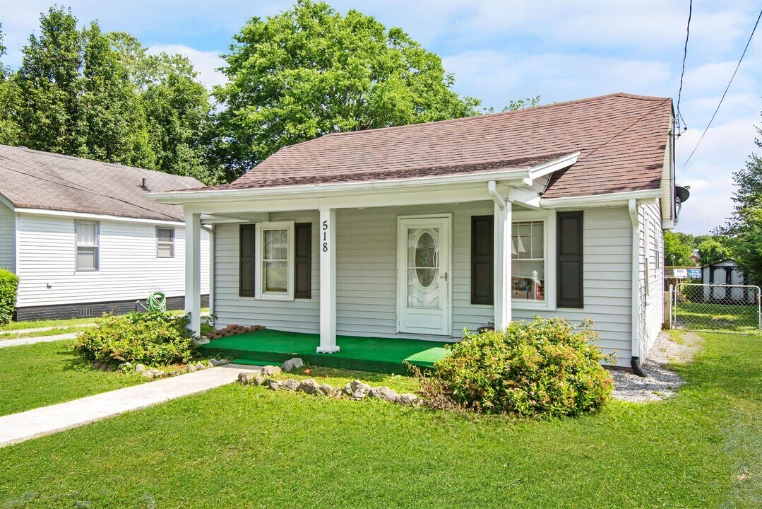 518 E Maple St in Nashville, TN - Building Photo