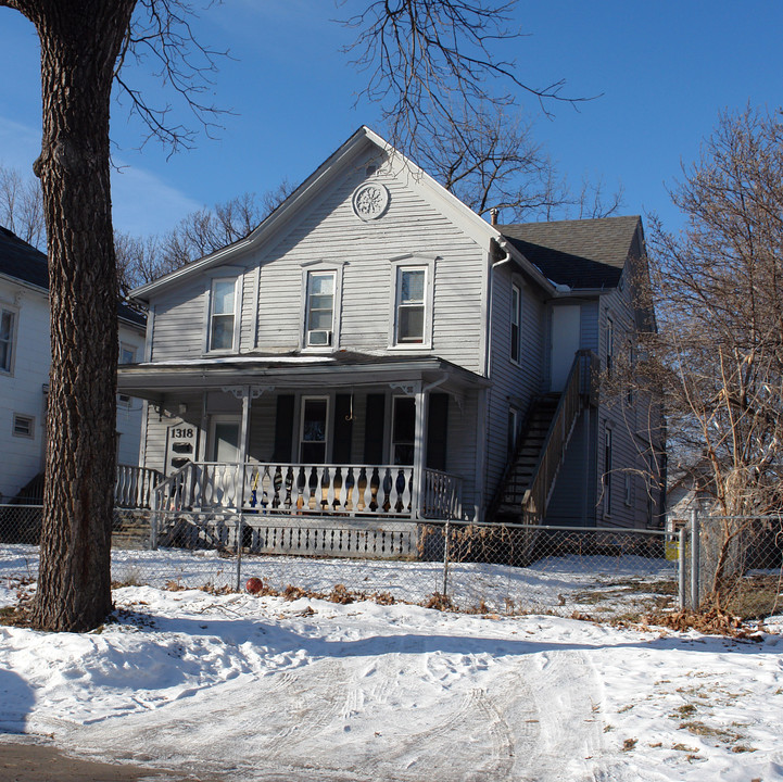 1318 23rd St in Des Moines, IA - Building Photo