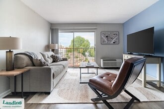 1362 Passenger St, Unit 383 in Chattanooga, TN - Foto de edificio - Building Photo