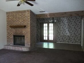 1301 Princeton Ave in Longview, TX - Building Photo - Building Photo