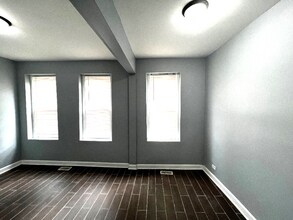 10410 S Maryland Ave in Chicago, IL - Building Photo - Building Photo