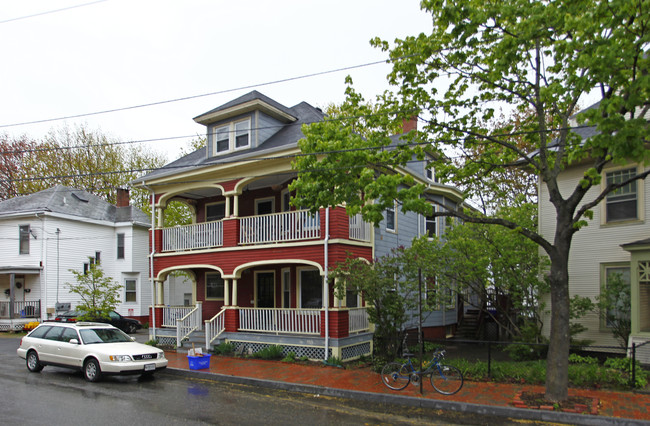 5 Crescent St in Portland, ME - Foto de edificio - Building Photo