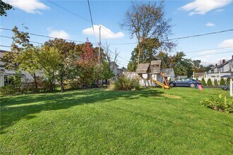 2520 Laurelhurst Rd in University Heights, OH - Building Photo - Building Photo
