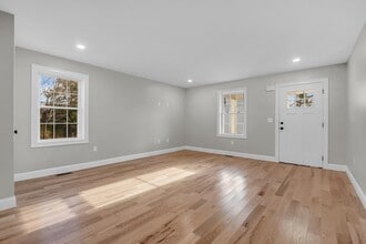 88 Main St in Westminster, MA - Building Photo - Building Photo