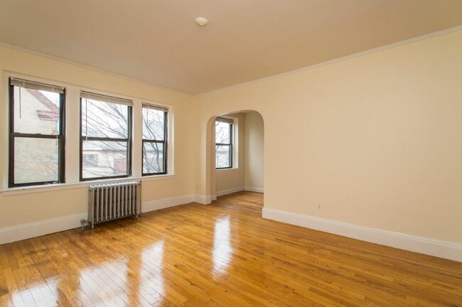 119 Highland Ave, Unit 1 in Somerville, MA - Building Photo - Building Photo