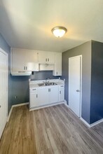 523 E 42nd St in Lubbock, TX - Foto de edificio - Building Photo
