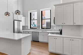 101 Richmond St in Providence, RI - Foto de edificio - Building Photo