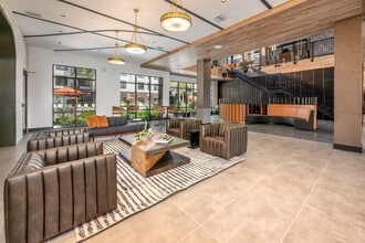 Parkway Crossings in Kissimmee, FL - Building Photo - Building Photo