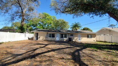 3008 Tampico Dr in Orlando, FL - Building Photo - Building Photo