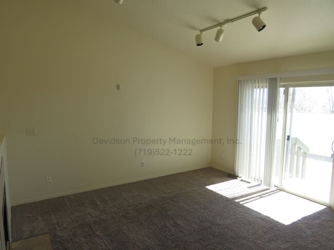 7165 Allens Park Dr in Colorado Springs, CO - Building Photo - Building Photo