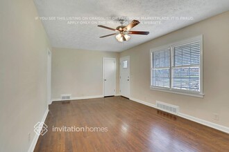 1692 Valencia Rd in Decatur, GA - Foto de edificio - Building Photo