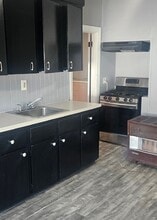 111 Covel St in Fall River, MA - Building Photo - Building Photo