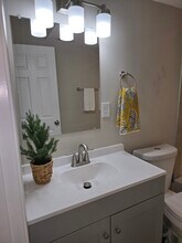 2424 Linden Ave, Unit Cozy Corner in Baltimore, MD - Foto de edificio - Building Photo