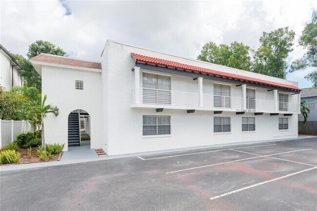 3211 W De Leon St-Unit -2 in Tampa, FL - Building Photo - Building Photo