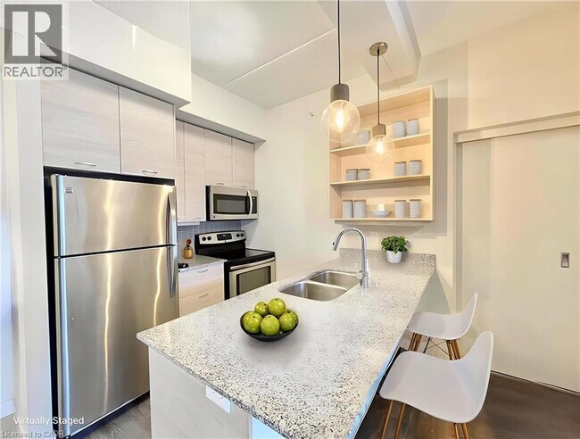 318 Spruce St in Waterloo, ON - Building Photo - Building Photo