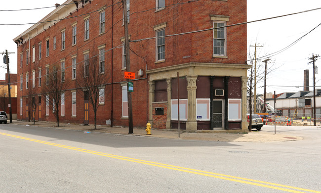 1936-1942 Race St in Cincinnati, OH - Building Photo - Building Photo