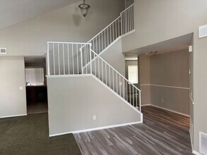 30311 Silver Ridge Ct in Temecula, CA - Building Photo - Building Photo