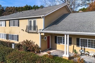 1468 Briarwood Rd NE in Brookhaven, GA - Building Photo - Building Photo