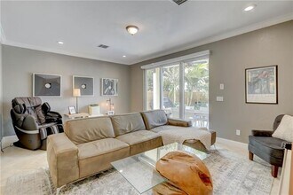 1109 NE 16th Ave in Fort Lauderdale, FL - Building Photo - Building Photo