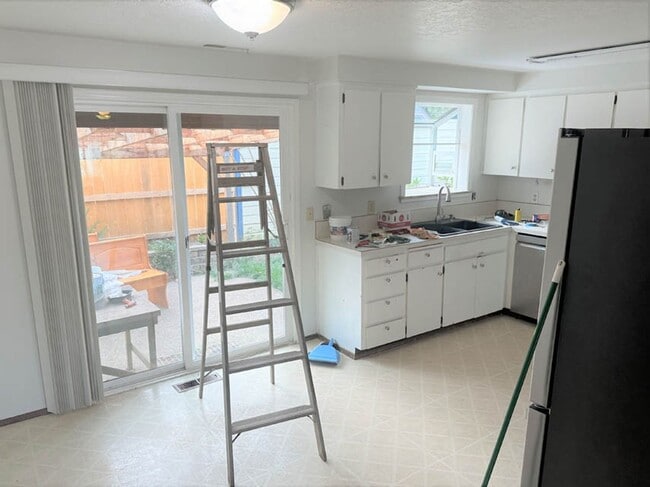 2357 NW Green Cir in Corvallis, OR - Building Photo - Building Photo