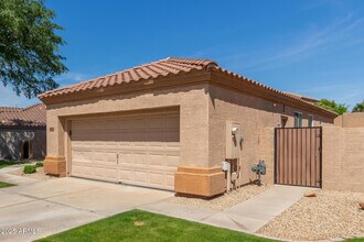 3821 S Heath Way in Chandler, AZ - Building Photo - Building Photo