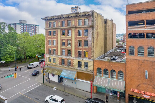 609 Gore Ave in Vancouver, BC - Building Photo - Building Photo