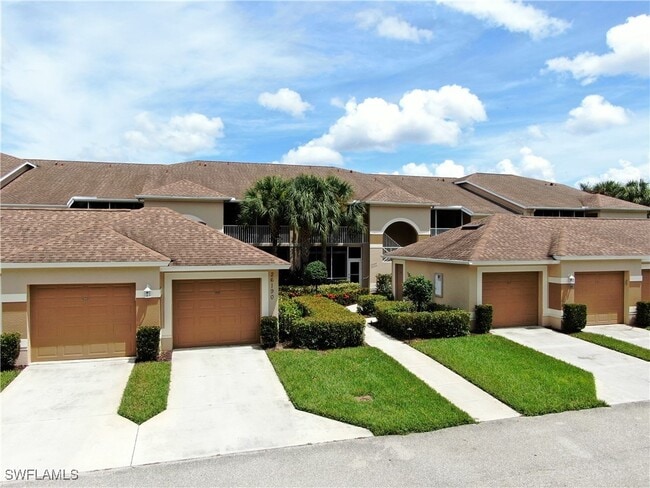 26190 Clarkston Dr in Bonita Springs, FL - Building Photo - Building Photo