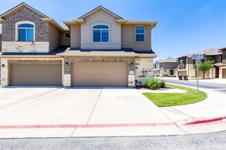 2880 Donnell Dr in Round Rock, TX - Building Photo - Building Photo