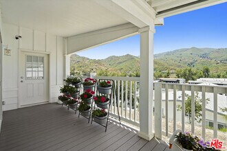 30473 Mulholland Hwy in Agoura Hills, CA - Building Photo - Building Photo
