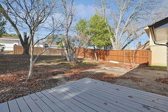 9039 Pinewood Dr in Dallas, TX - Building Photo - Building Photo