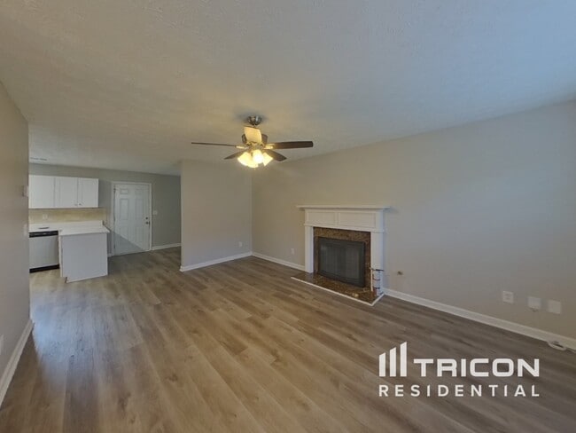 4056 Northwind Dr in Ellenwood, GA - Building Photo - Building Photo