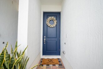 11985 Park Central in Royal Palm Beach, FL - Building Photo - Building Photo