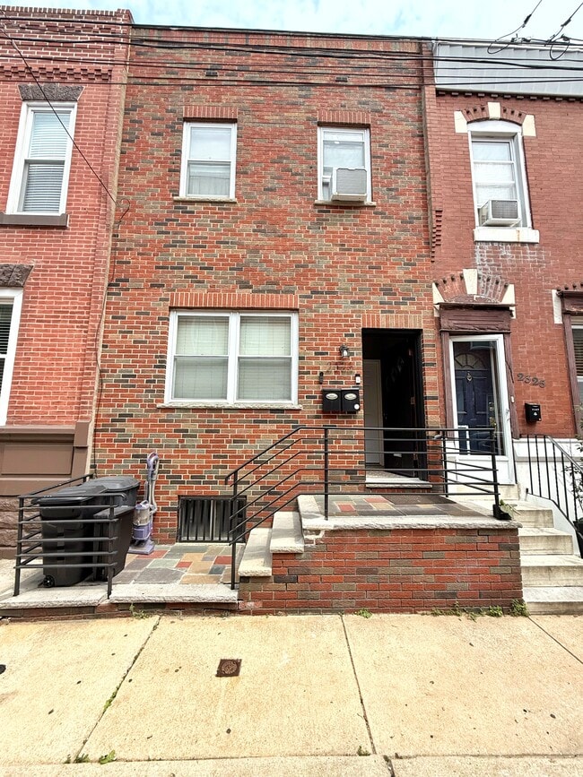 2323 S Carlisle St, Unit First floor