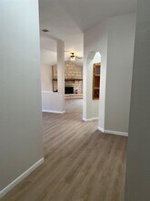 110 Beau Ln in Kyle, TX - Building Photo - Building Photo