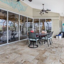 2317 SW 43rd Ln in Cape Coral, FL - Foto de edificio - Building Photo