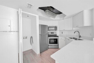 8911 Collins Ave in Surfside, FL - Building Photo - Building Photo