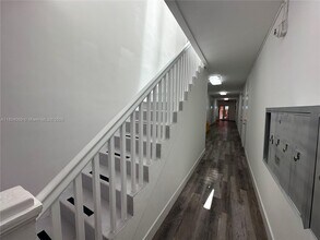 1630 SW 10th St in Miami, FL - Foto de edificio - Building Photo