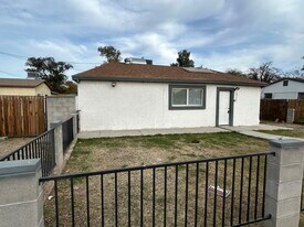 6739 N 63rd Ave in Glendale, AZ - Building Photo