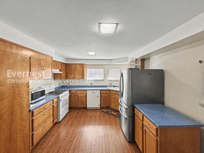 3366 W 55th Pl in Denver, CO - Foto de edificio - Building Photo