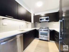 East 39th Street in New York, NY - Building Photo - Building Photo