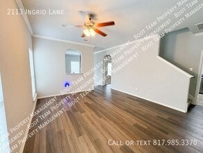 2113 Ingrid Ln in Fort Worth, TX - Building Photo - Building Photo