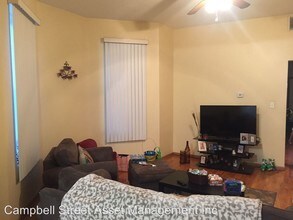 2735 W Potomac Ave in Chicago, IL - Foto de edificio - Building Photo