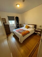 1086 W 10th Ave in Vancouver, BC - Building Photo - Building Photo