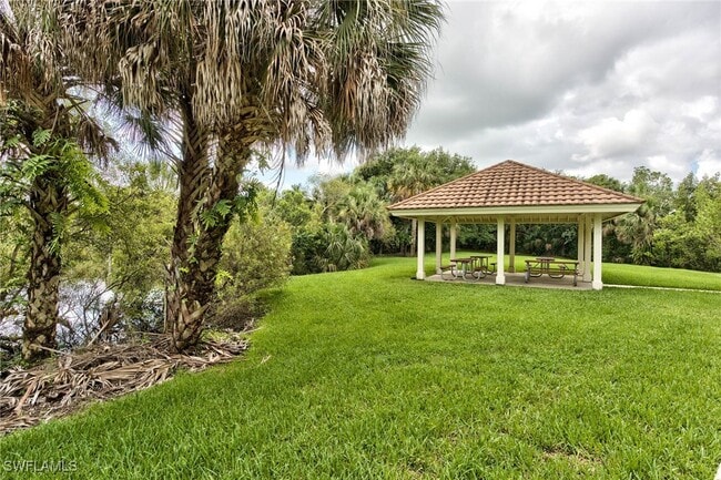 8850 Creek Run Dr in Bonita Springs, FL - Building Photo - Building Photo