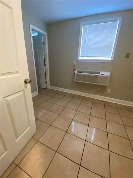 535 Lafayette St, Unit 1 in Gretna, LA - Building Photo - Building Photo
