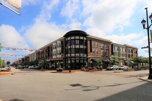 9-33 Main St in Westlake, OH - Building Photo