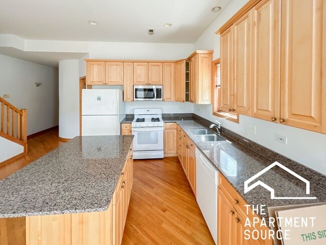 property at 2741 N Southport Ave