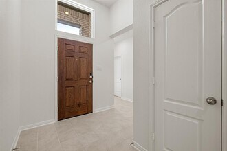 7611 Royal Oasis Ln in Cypress, TX - Building Photo - Building Photo